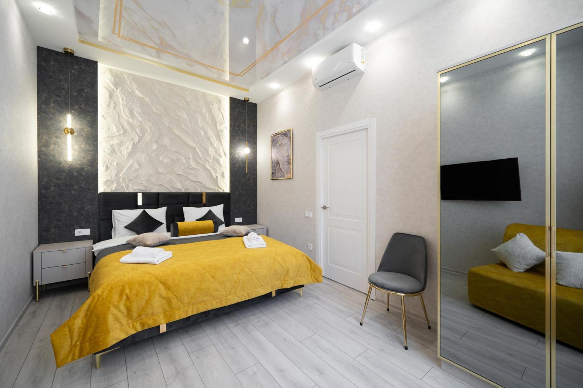 Rynok Square City Center Two Bedroom Apartment! Lemberg Exterior foto